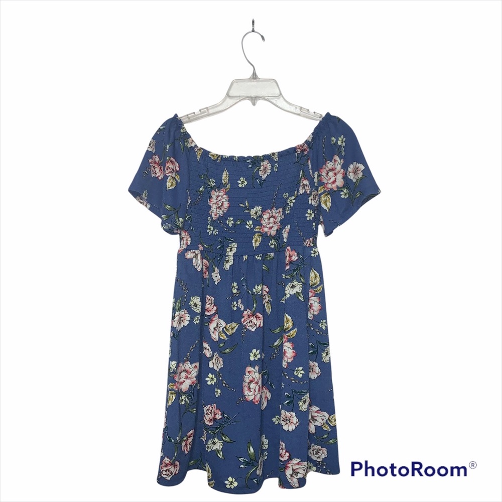 Xhileration size Small mini smocked dress